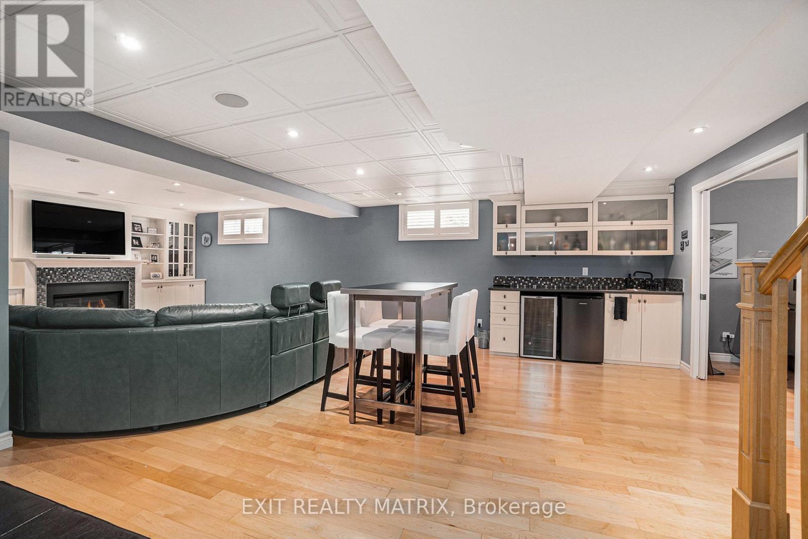 209 Jasper Crescent, Clarence-Rockland, Ontario  K4K 0A3 - Photo 23 - X12168899