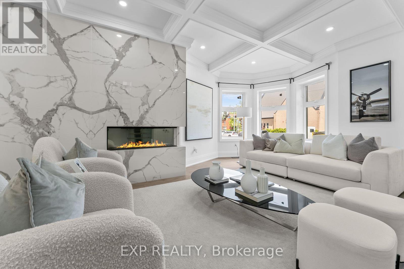 Property at 298 KEELE STREET image 3