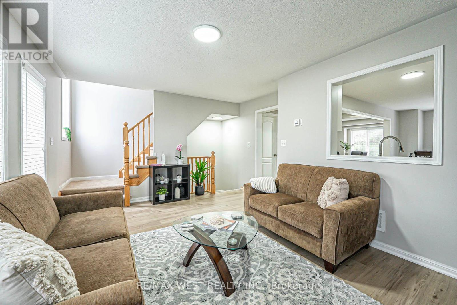 04 - 3050 Rotary Way, Burlington (Alton), Ontario  L7M 0G8 - Photo 17 - W12168631
