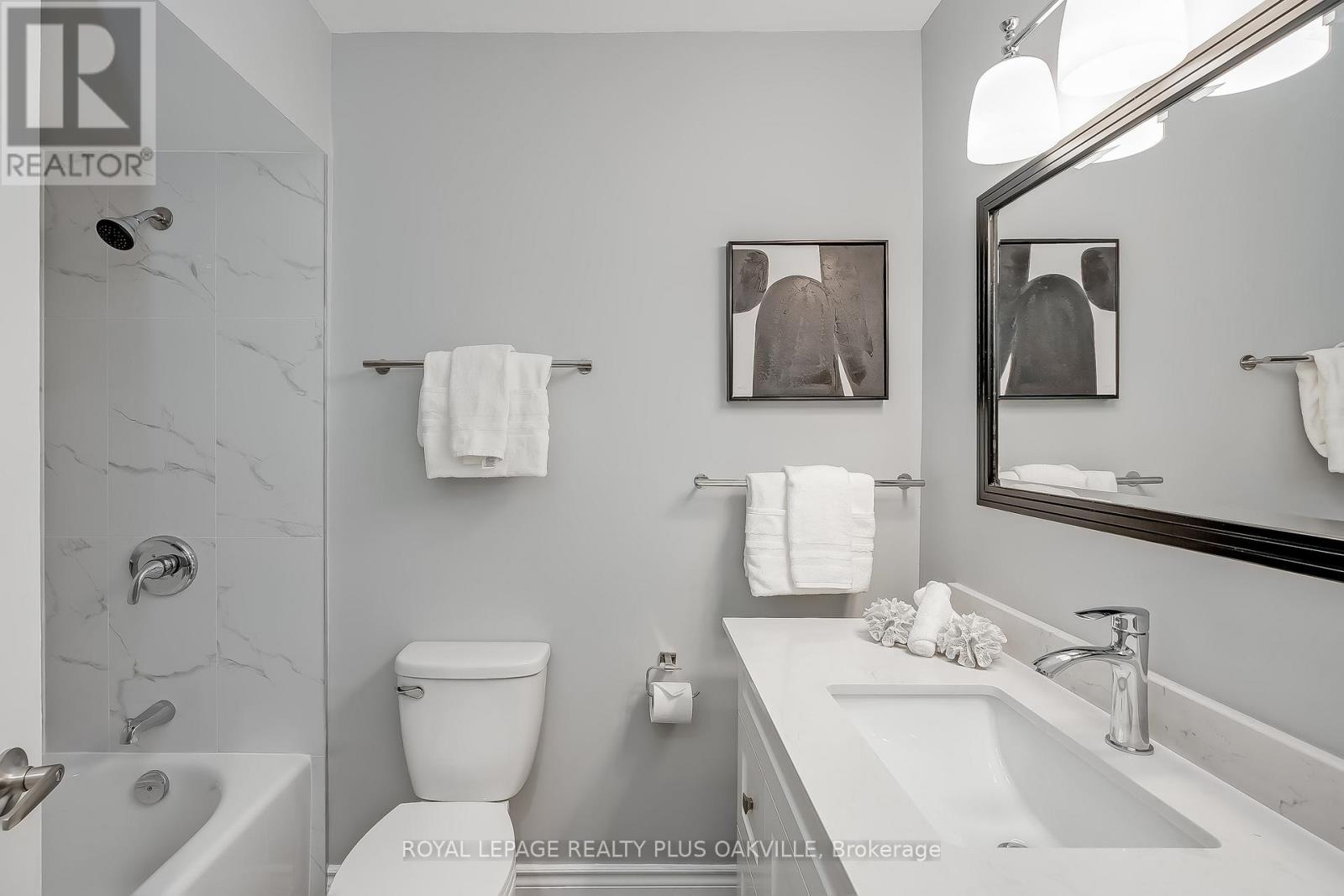 2561 Cavendish Drive, Burlington, Ontario  L7P 4E3 - Photo 14 - W12168637