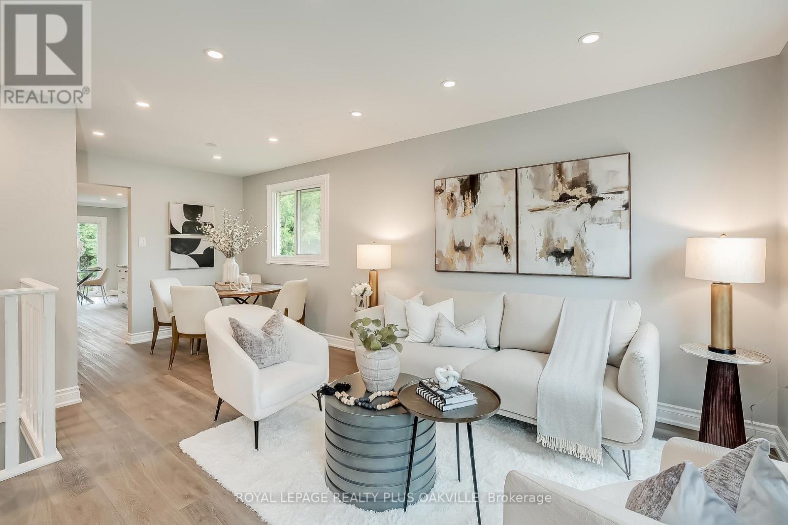 2561 Cavendish Drive, Burlington, Ontario  L7P 4E3 - Photo 7 - W12168637