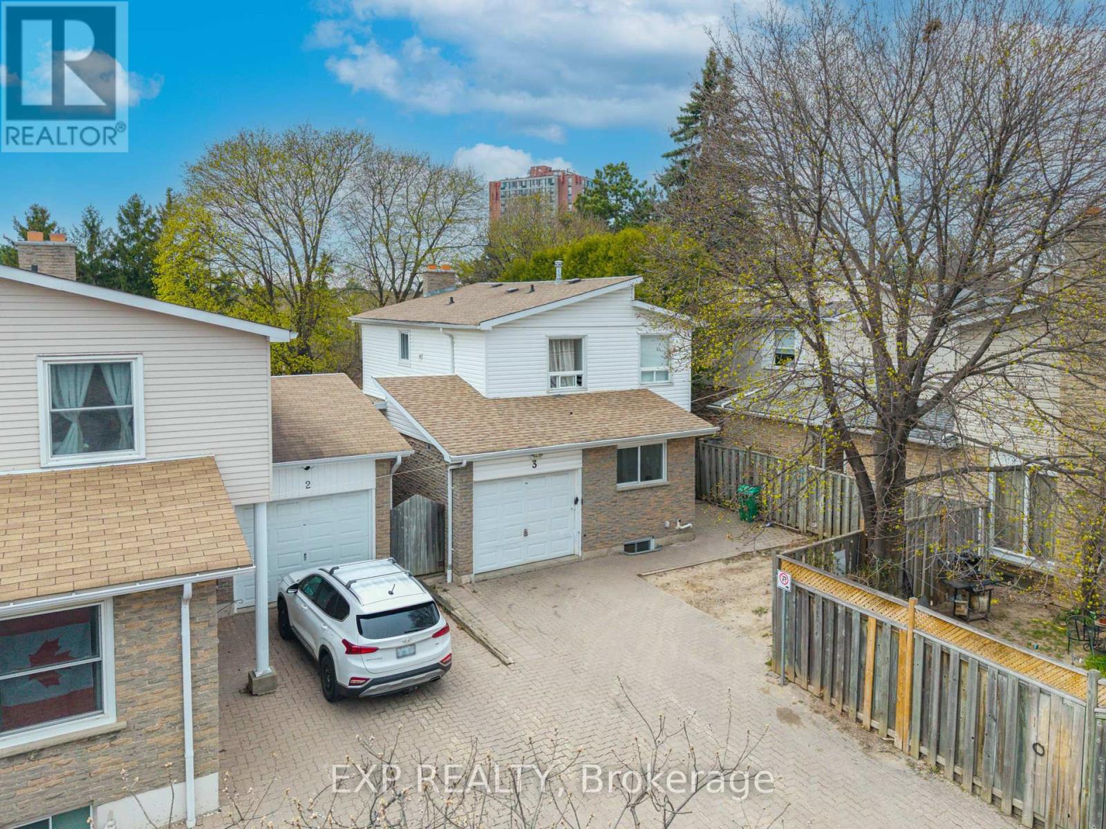 Property at 3 - 3 MOONSTREAM COURT image 4