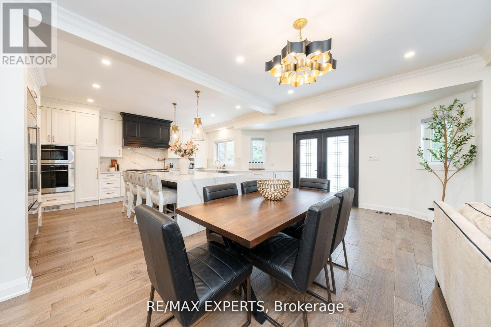 5380 Vail Court, Mississauga, Ontario  L5M 6G9 - Photo 13 - W12168755
