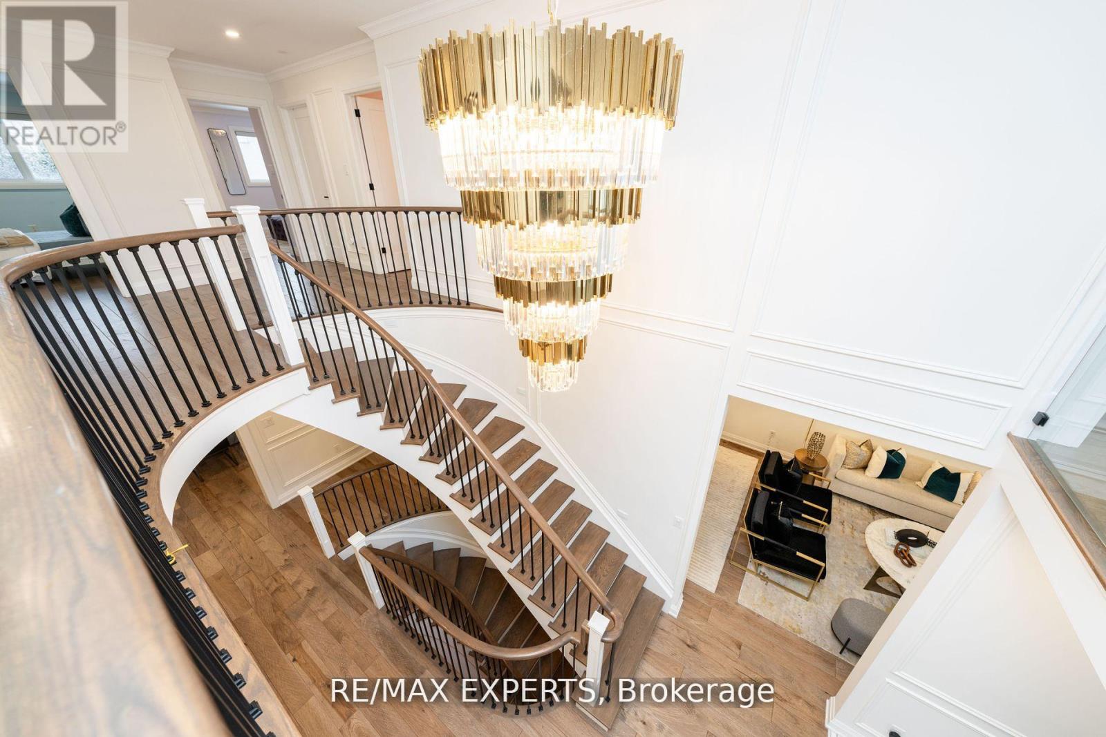 5380 Vail Court, Mississauga (Central Erin Mills), Ontario  L5M 6G9 - Photo 26 - W12168755