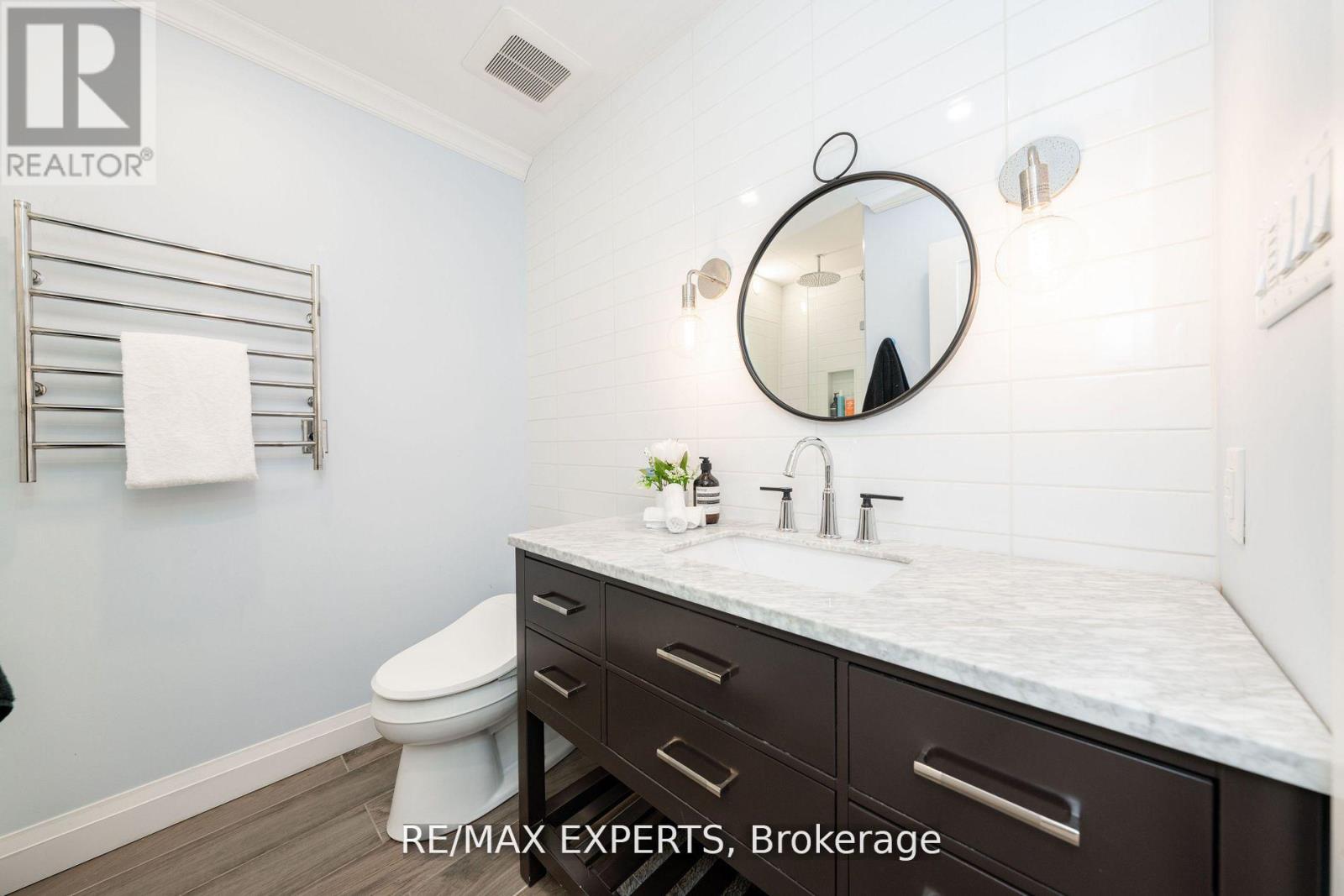 5380 Vail Court, Mississauga, Ontario  L5M 6G9 - Photo 32 - W12168755