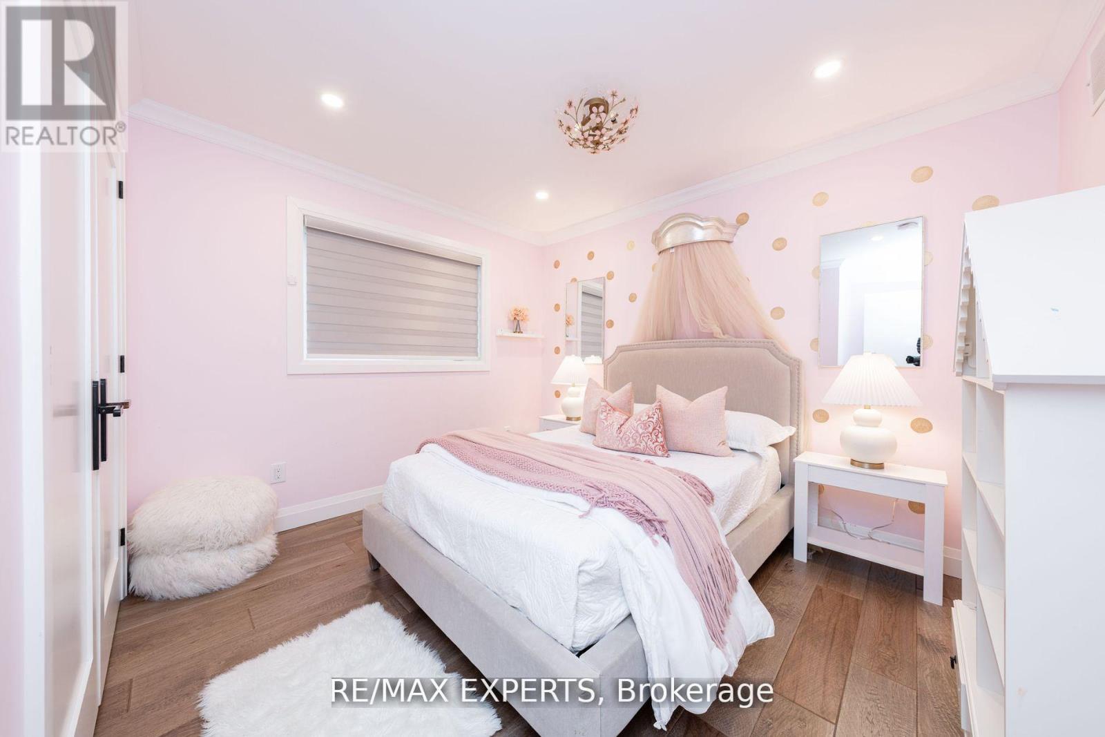 5380 Vail Court, Mississauga, Ontario  L5M 6G9 - Photo 35 - W12168755