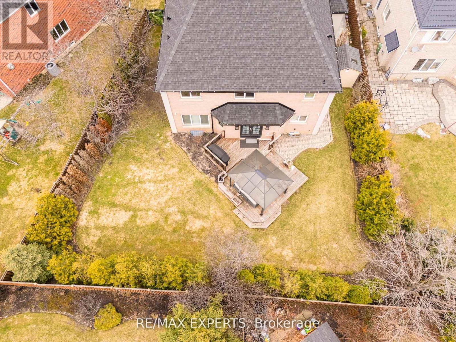 5380 Vail Court, Mississauga, Ontario  L5M 6G9 - Photo 43 - W12168755