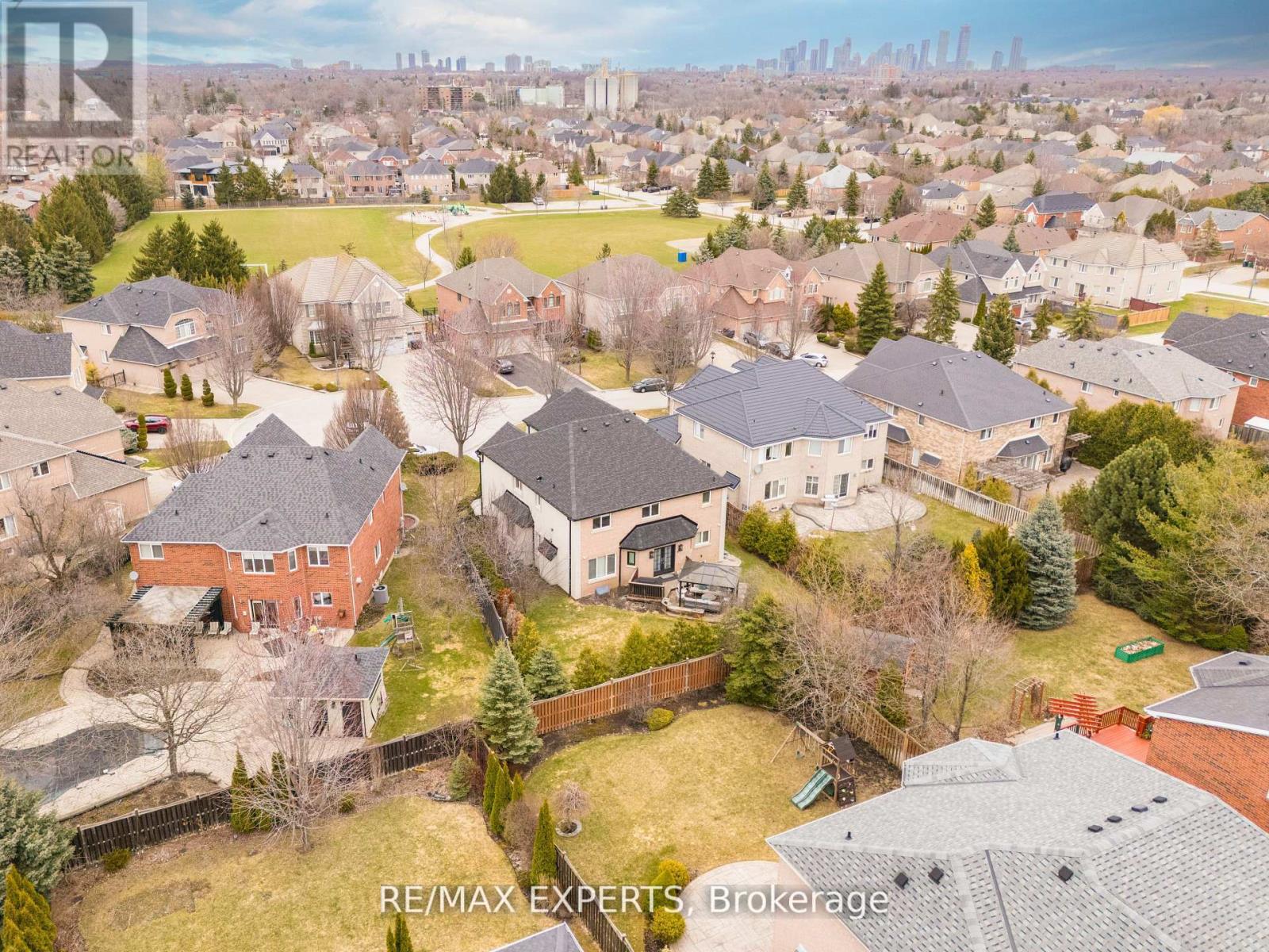 5380 Vail Court, Mississauga, Ontario  L5M 6G9 - Photo 44 - W12168755