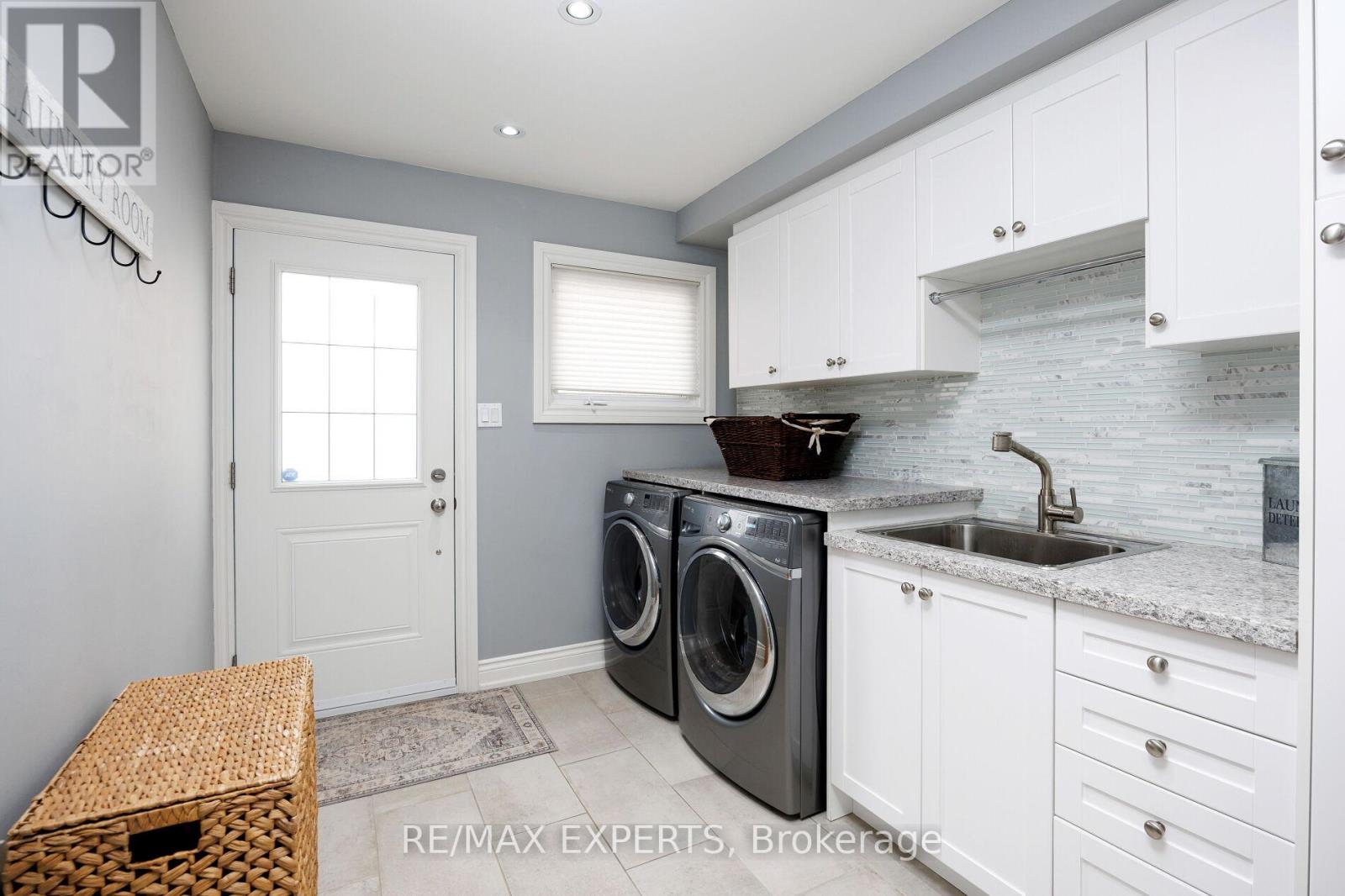 6 Muirdale Avenue, Toronto (Willowridge-Martingrove-Richview), Ontario  M9R 2V4 - Photo 24 - W12168767
