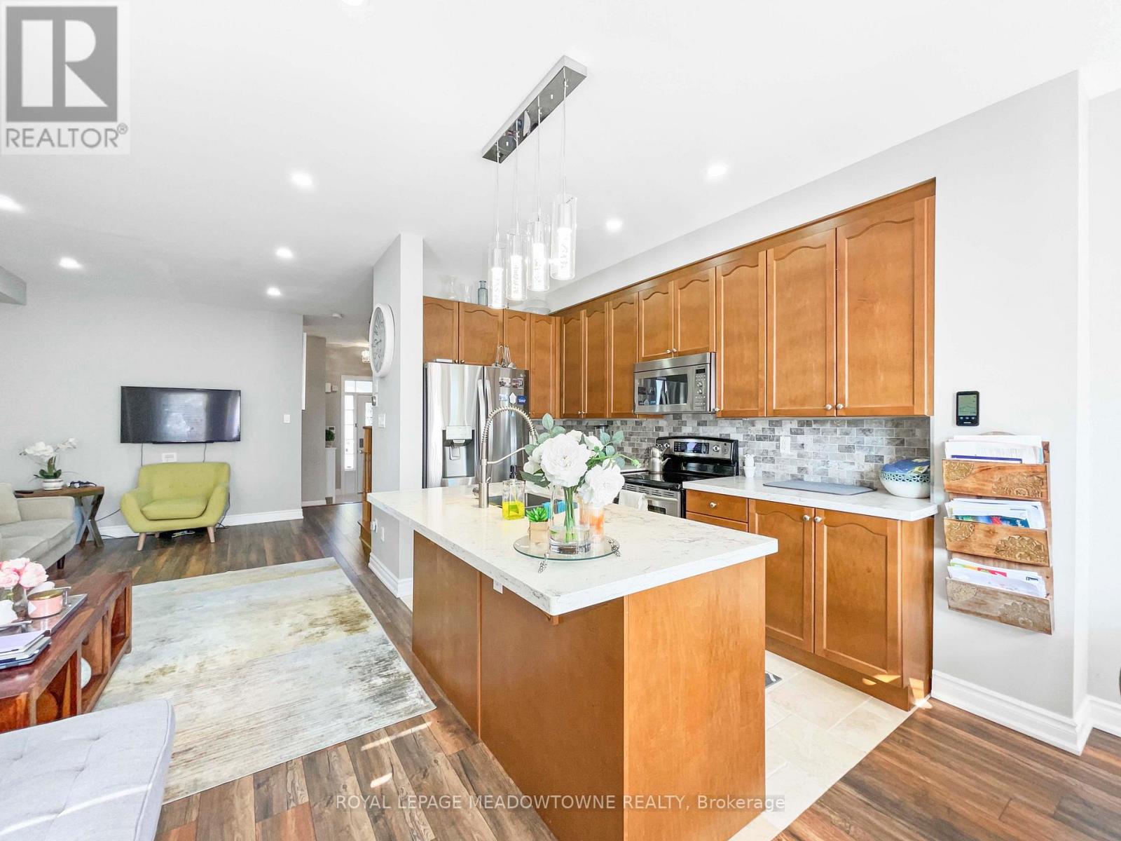 4650 Centretown Way, Mississauga, Ontario  L5R 0E1 - Photo 11 - W12168786