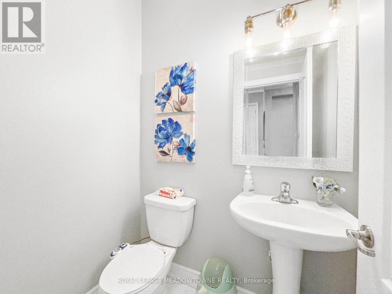 4650 Centretown Way, Mississauga, Ontario  L5R 0E1 - Photo 5 - W12168786