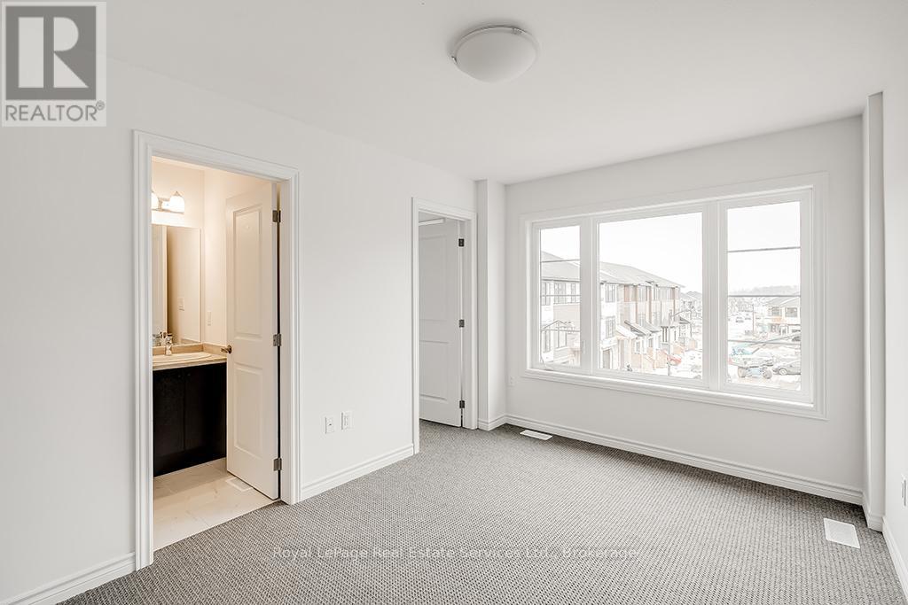 42 - 461 Blackburn Drive, Brantford, Ontario  N3T 6S8 - Photo 20 - X12168896