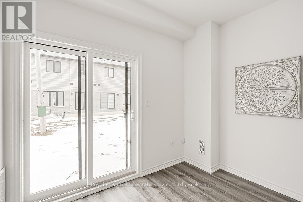 42 - 461 Blackburn Drive, Brantford, Ontario  N3T 6S8 - Photo 28 - X12168896