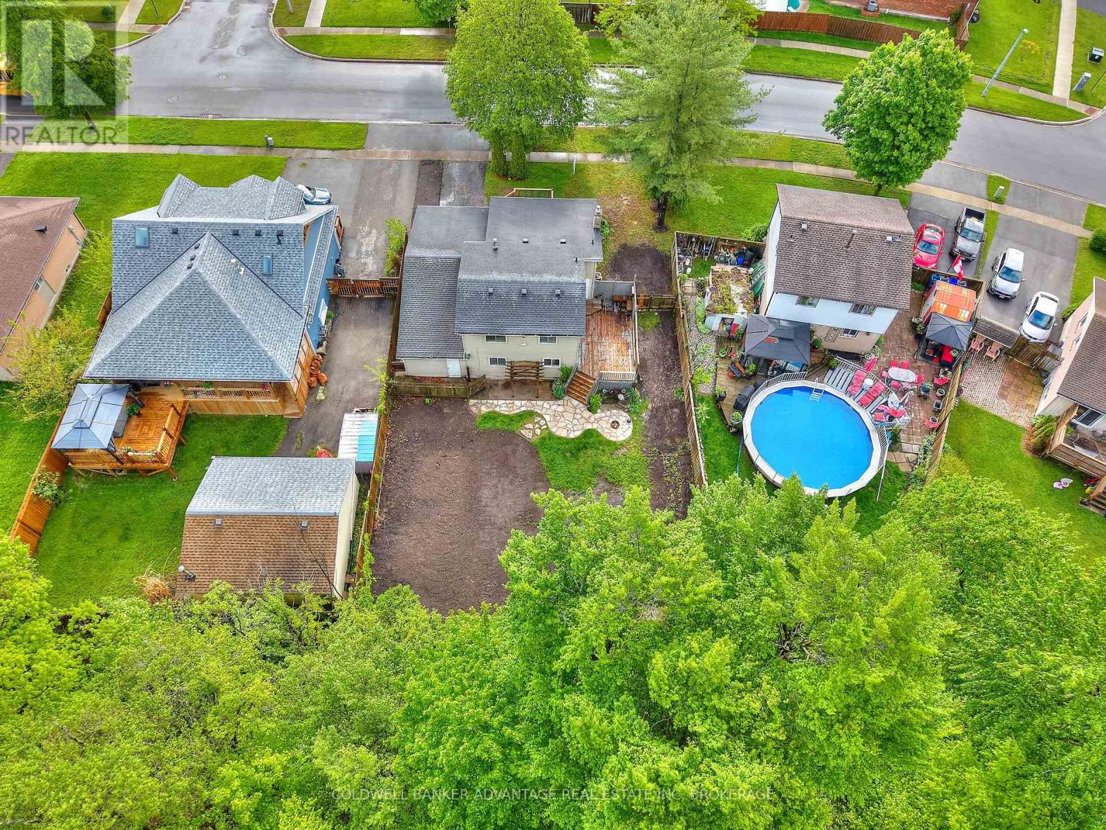 19 Leaside Drive, Welland (N. Welland), Ontario  L3C 6B1 - Photo 33 - X12168931