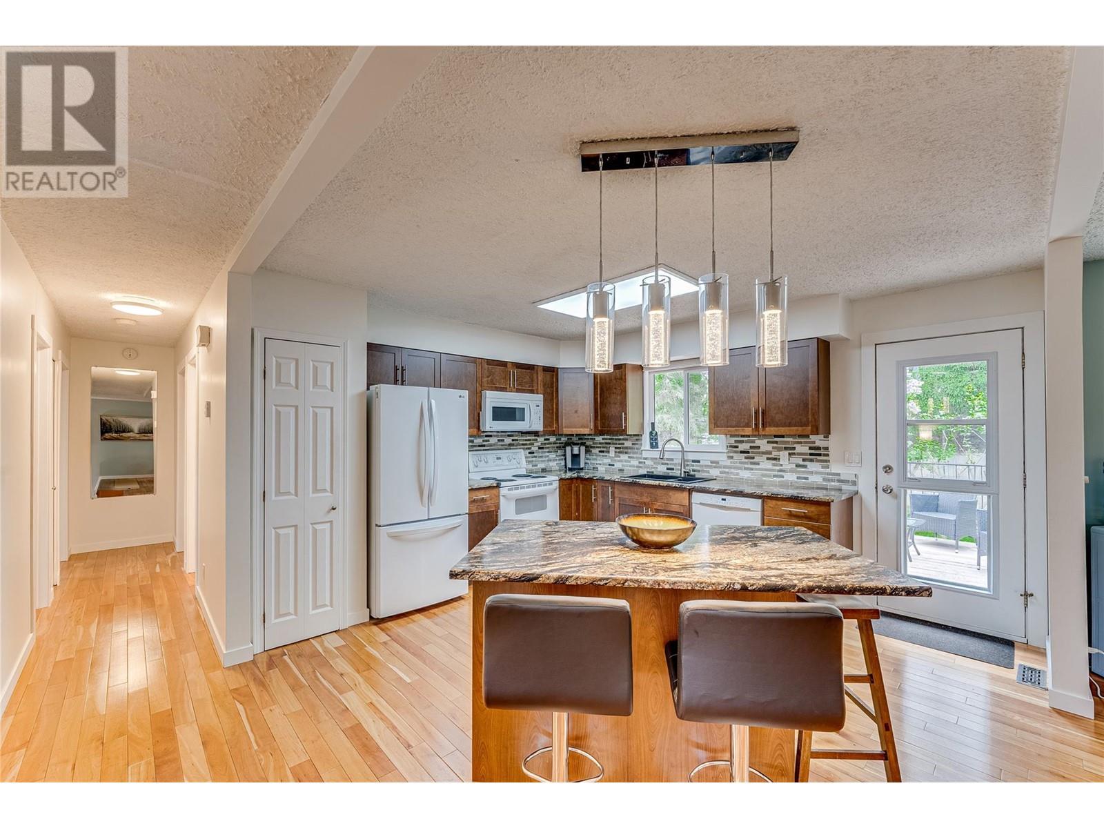 3911 15 Street, Vernon, BC V1T7S4