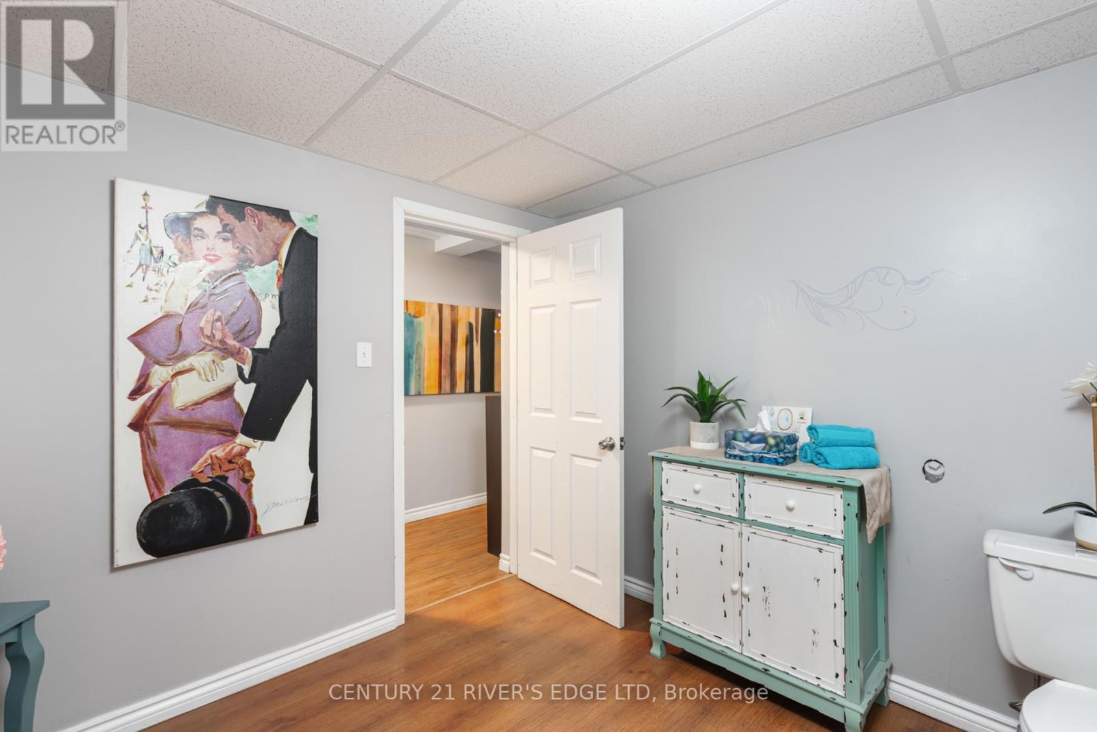 4 Schofield Avenue, Brockville, Ontario  K6V 4M4 - Photo 28 - X12166549