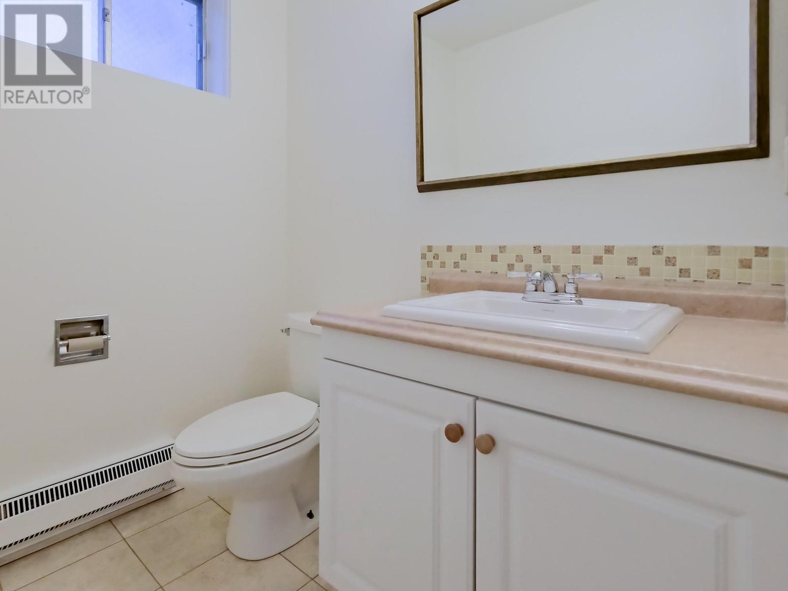 102 Derenzy Place, Penticton, British Columbia  V2A 8W7 - Photo 35 - 10348698