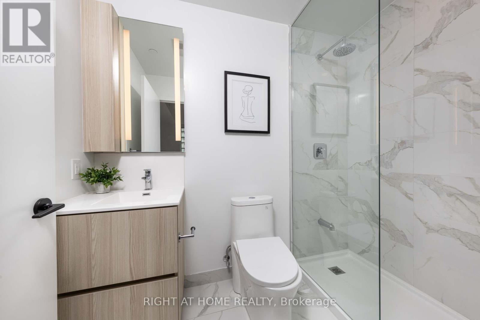431 - 215 Lakeshore Road W, Mississauga, Ontario  L5H 0A7 - Photo 19 - W11961745