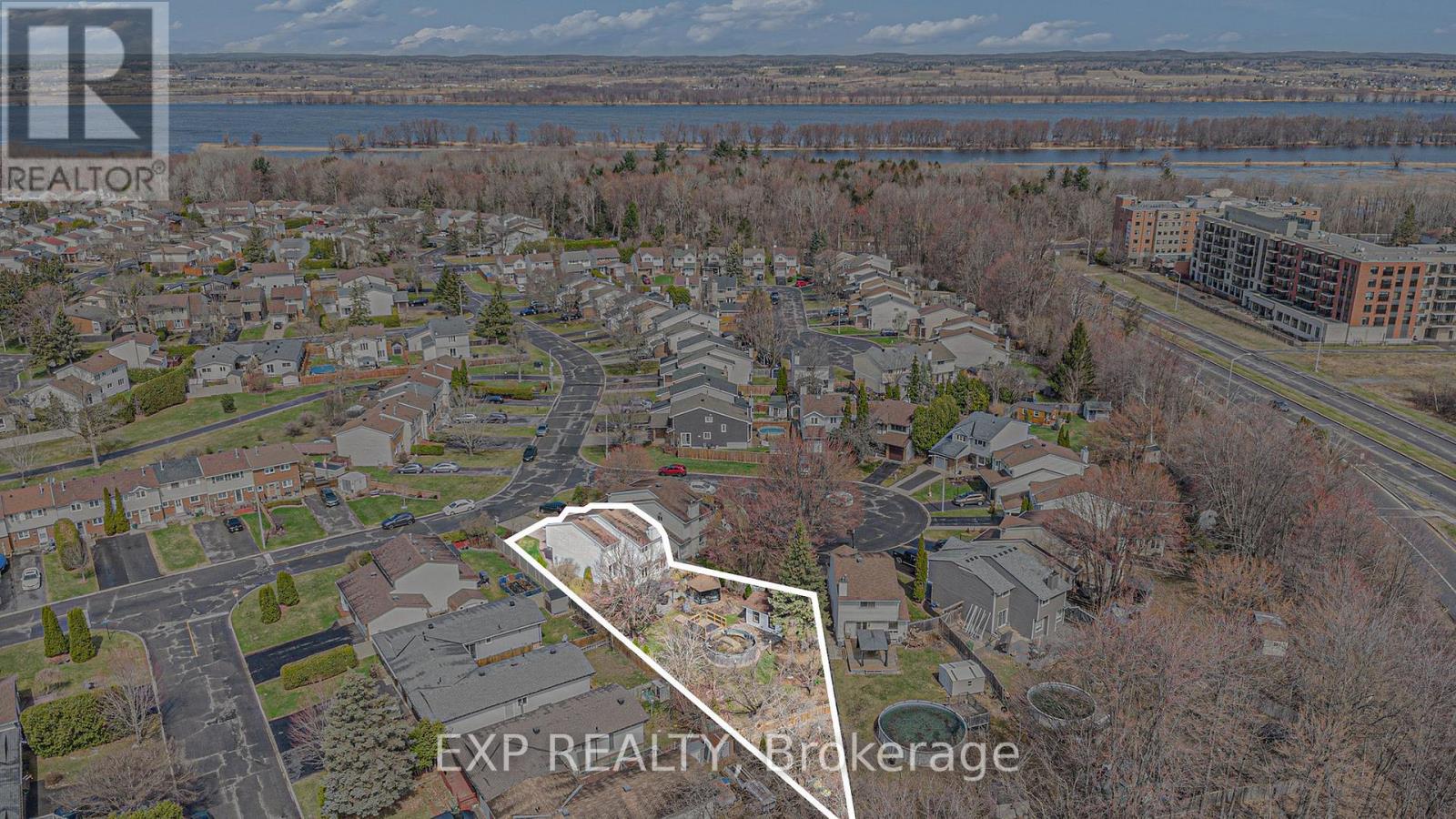 374 Mockingbird Drive, Ottawa, Ontario  K1E 2V3 - Photo 31 - X12105860