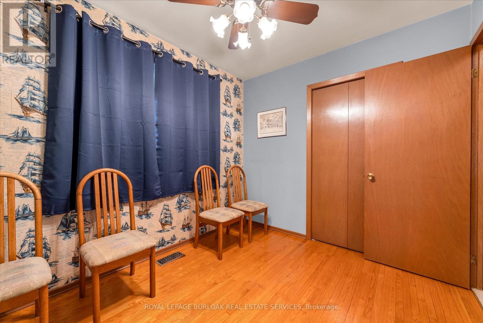 126 Pleasant Avenue, Hamilton (Dundas), Ontario  L9H 3V1 - Photo 19 - X12168647