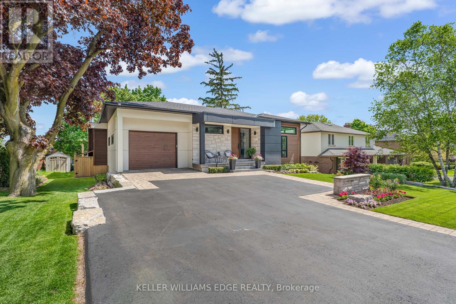 Property at 5 CARL CRESCENT image 3