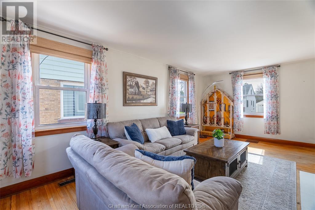 107 Wilson Avenue, Chatham, Ontario  N7L 1K9 - Photo 6 - 25007161