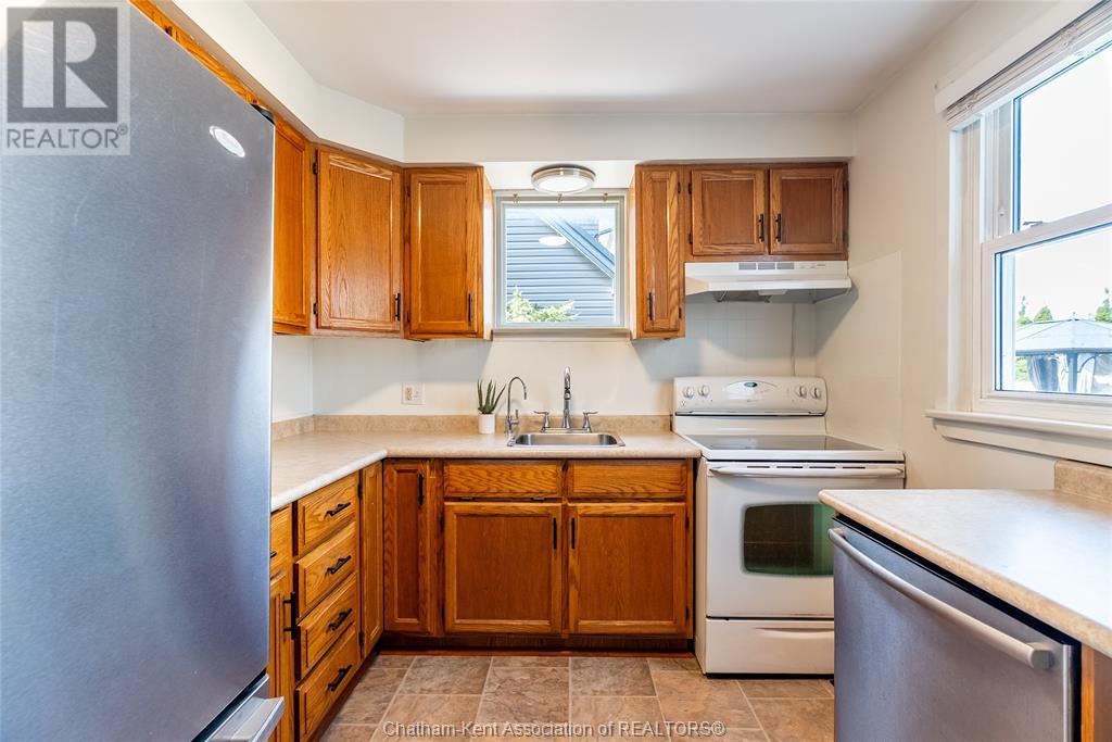 107 Wilson Avenue, Chatham, Ontario  N7L 1K9 - Photo 11 - 25007161