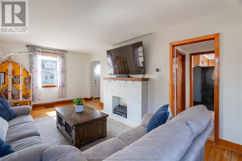 107 Wilson Avenue, Chatham, Ontario  N7L 1K9 - Photo 7 - 25007161