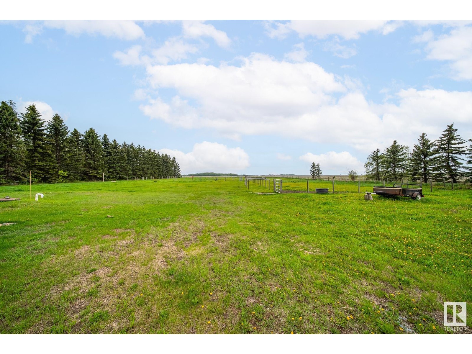 55524 Rge Road 261, Rural Sturgeon County, Alberta  T8R 1P4 - Photo 23 - E4437969