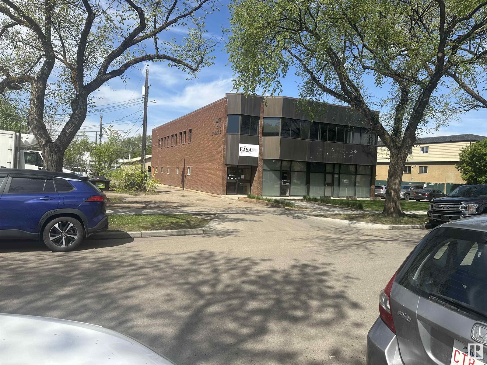 10724 113 St Nw, Edmonton, Alberta  T5N 3H8 - Photo 3 - E4437366