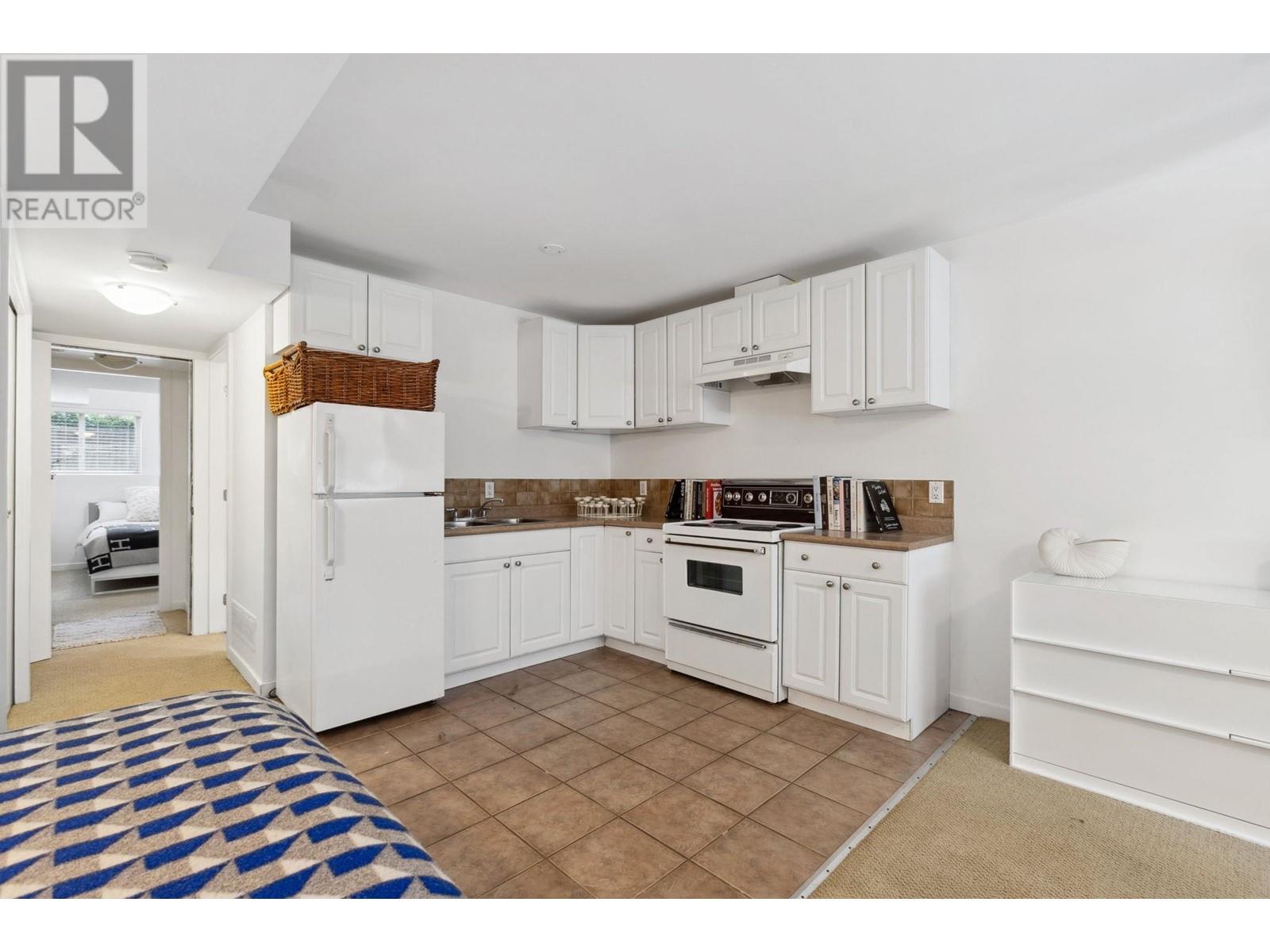 6364 Douglas Street, West Vancouver, British Columbia  V7W 2E9 - Photo 32 - R3005290