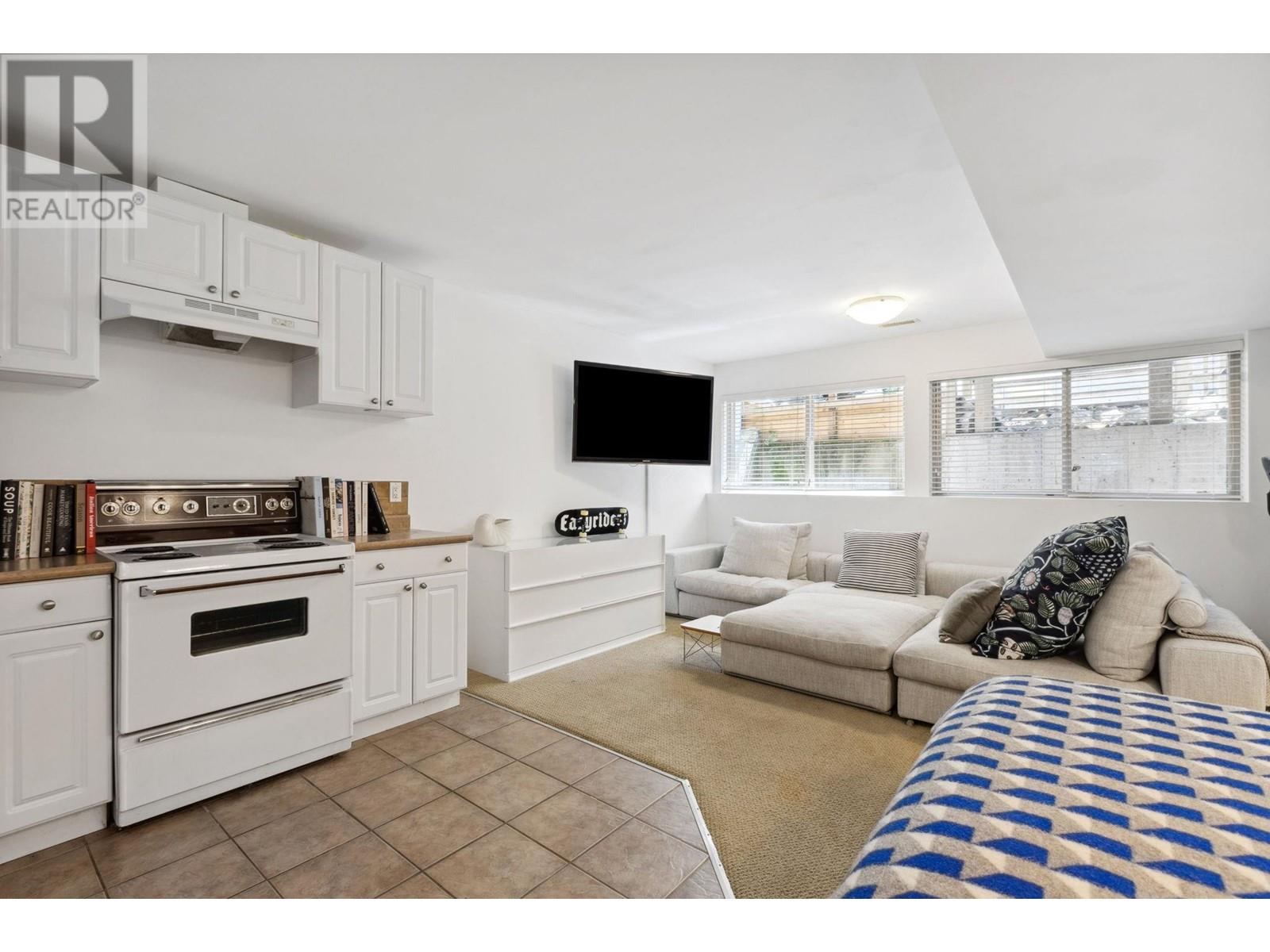 6364 Douglas Street, West Vancouver, British Columbia  V7W 2E9 - Photo 33 - R3005290
