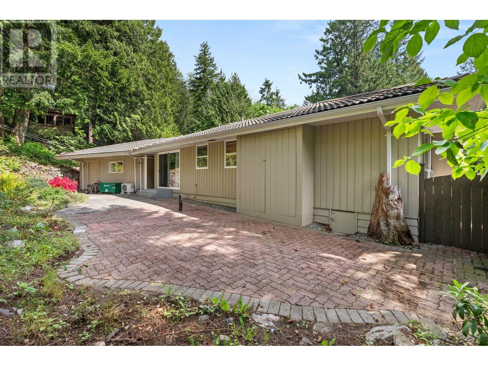 4780 Estevan Place, West Vancouver, British Columbia  V7W 1G9 - Photo 24 - R3005425