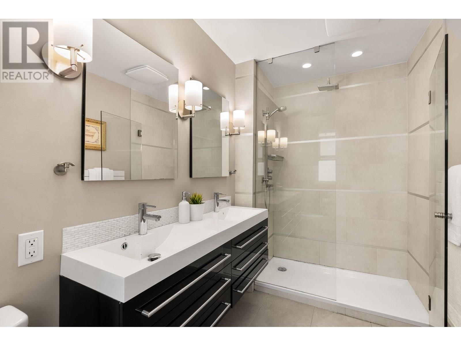 4780 Estevan Place, West Vancouver, British Columbia  V7W 1G9 - Photo 18 - R3005425