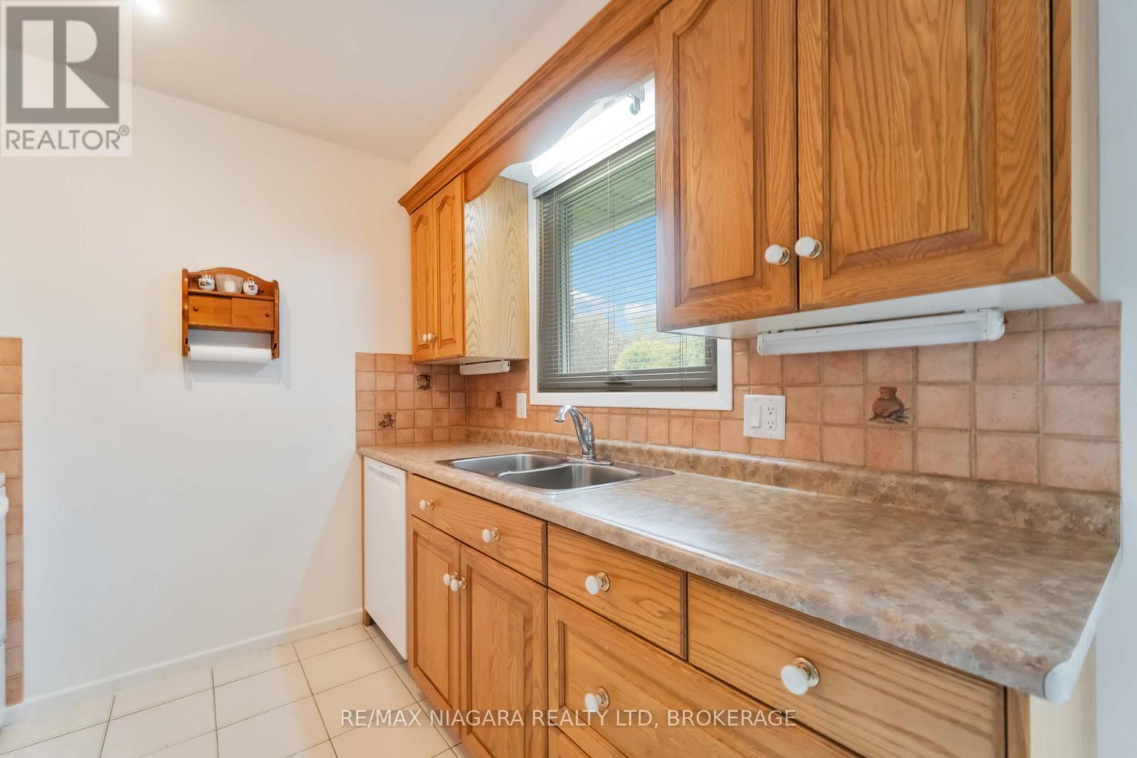 13 Kimberdale Court, St. Catharines, Ontario  L2N 5W4 - Photo 19 - X12127460