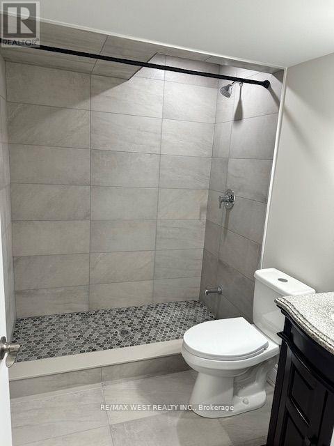 Bsmt - 40 Kilkenny Drive, Toronto, Ontario  M1T 2H3 - Photo 3 - E12168372
