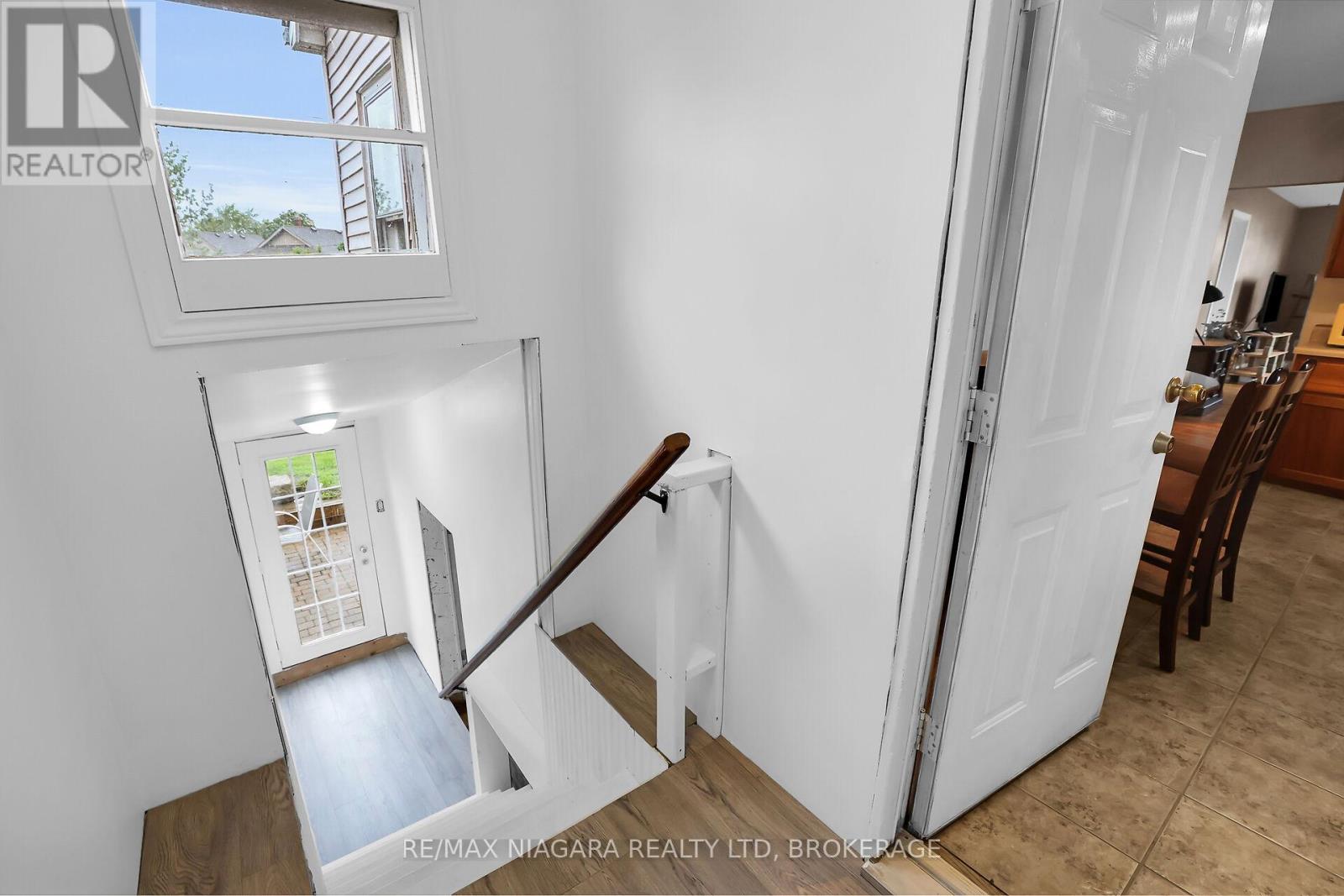 232 Merritt Street, St. Catharines, Ontario  L2T 1J8 - Photo 21 - X12169017