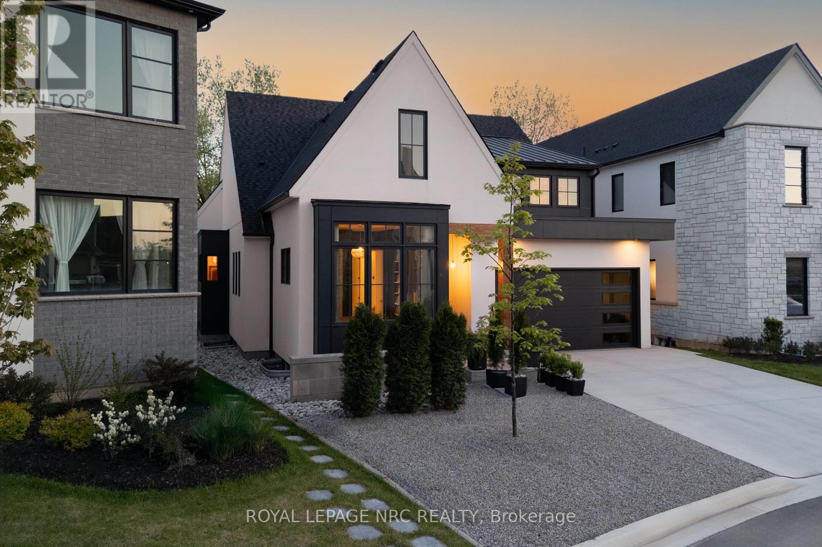 86 Millpond Road, Niagara-On-The-Lake (St. Davids), Ontario  L0S 1J0 - Photo 3 - X12169022