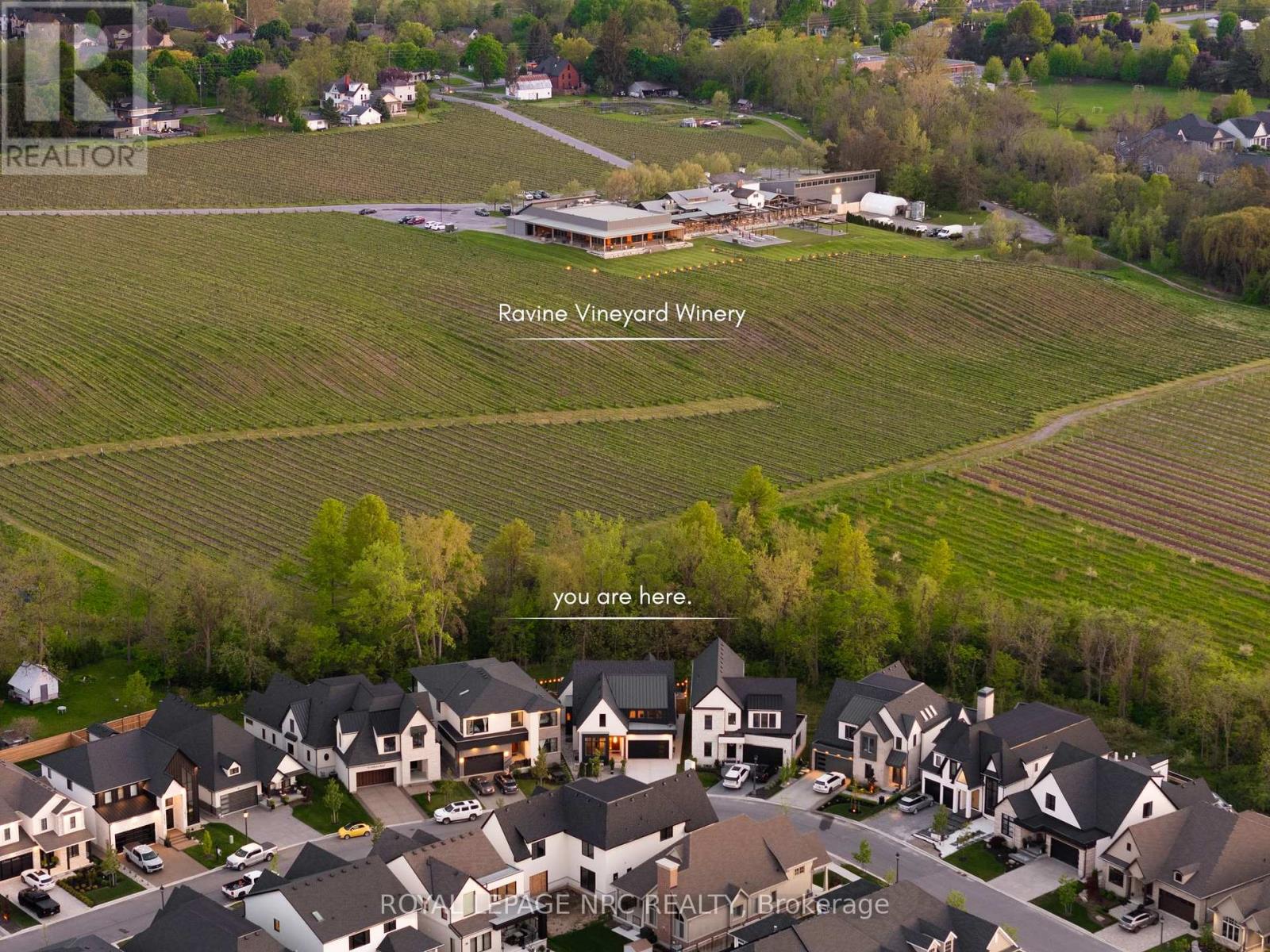 86 Millpond Road, Niagara-On-The-Lake (St. Davids), Ontario  L0S 1J0 - Photo 4 - X12169022