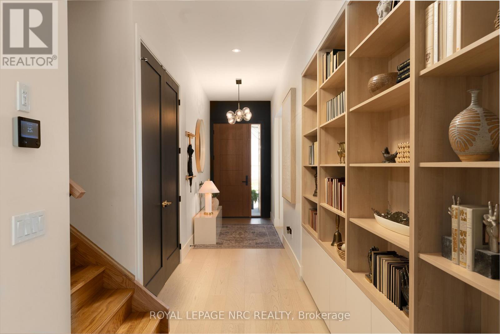 86 Millpond Road, Niagara-On-The-Lake (St. Davids), Ontario  L0S 1J0 - Photo 5 - X12169022