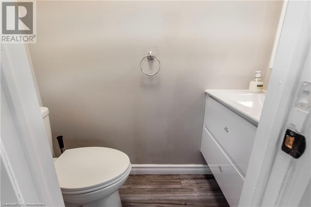 4199 Longmoor Drive Unit# 6, Burlington, Ontario  L7L 5J9 - Photo 10 - 40732764