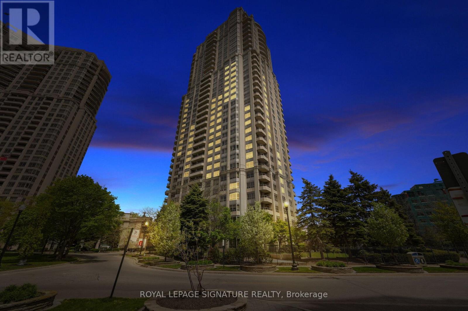 1126 - 25 Kingsbridge Garden Circle, Mississauga, Ontario  L5R 4B1 - Photo 1 - W12158466