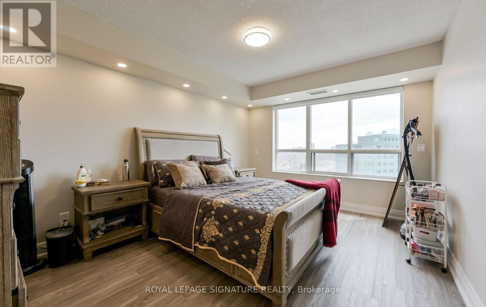 1126 - 25 Kingsbridge Garden Circle, Mississauga, Ontario  L5R 4B1 - Photo 28 - W12158466