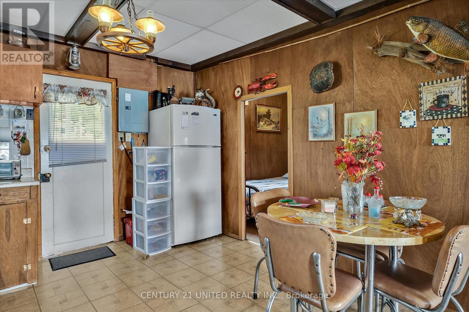 223 Paudash Street, Hiawatha First Nation, Ontario  K0L 2G0 - Photo 12 - X12168944