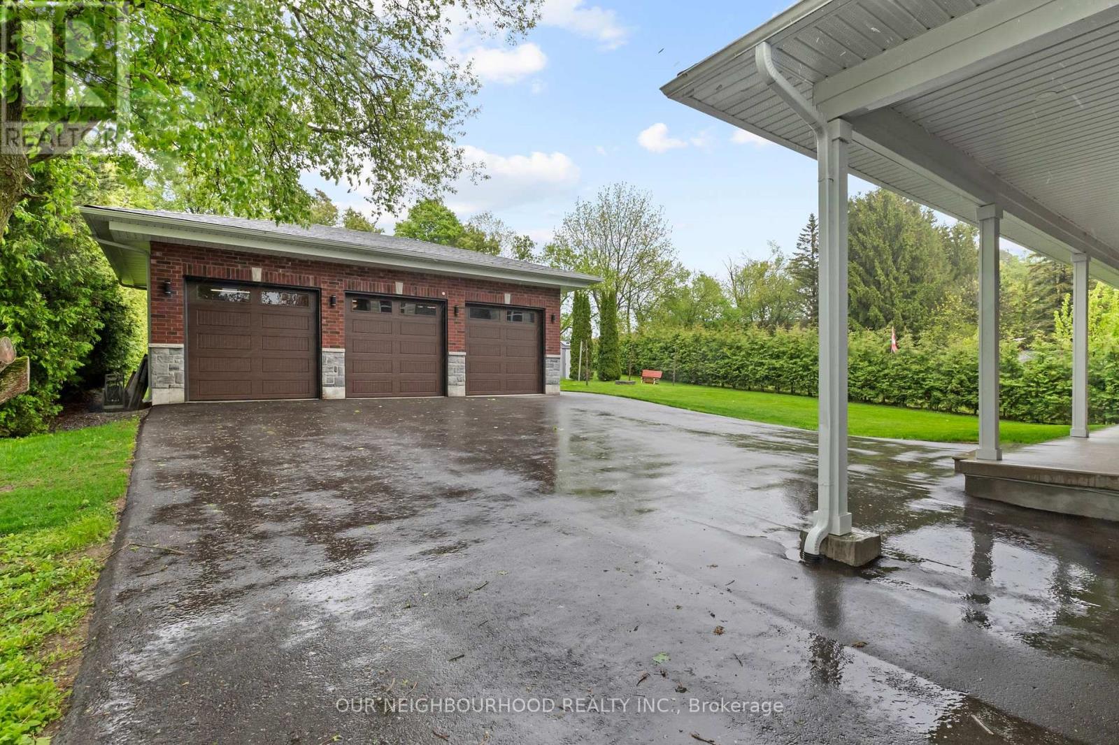 4601 Rice Lake , South Drive W, Hamilton Township, Ontario L1A 3V6 - Photo 42 - X12168949
