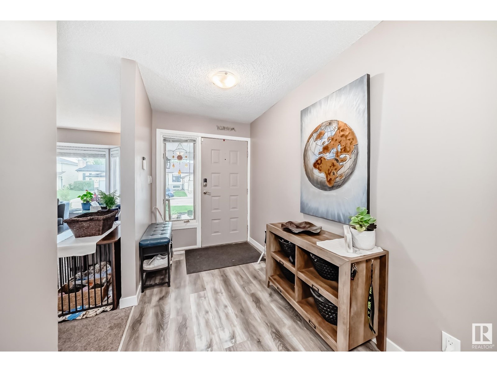Property at 9720 190 ST NW image 2