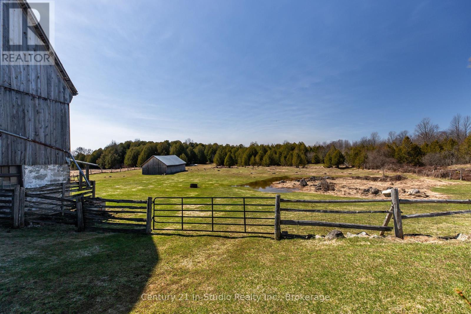 315860 Highway 6 Highway, Chatsworth, Ontario  N0H 2V0 - Photo 22 - X12052408