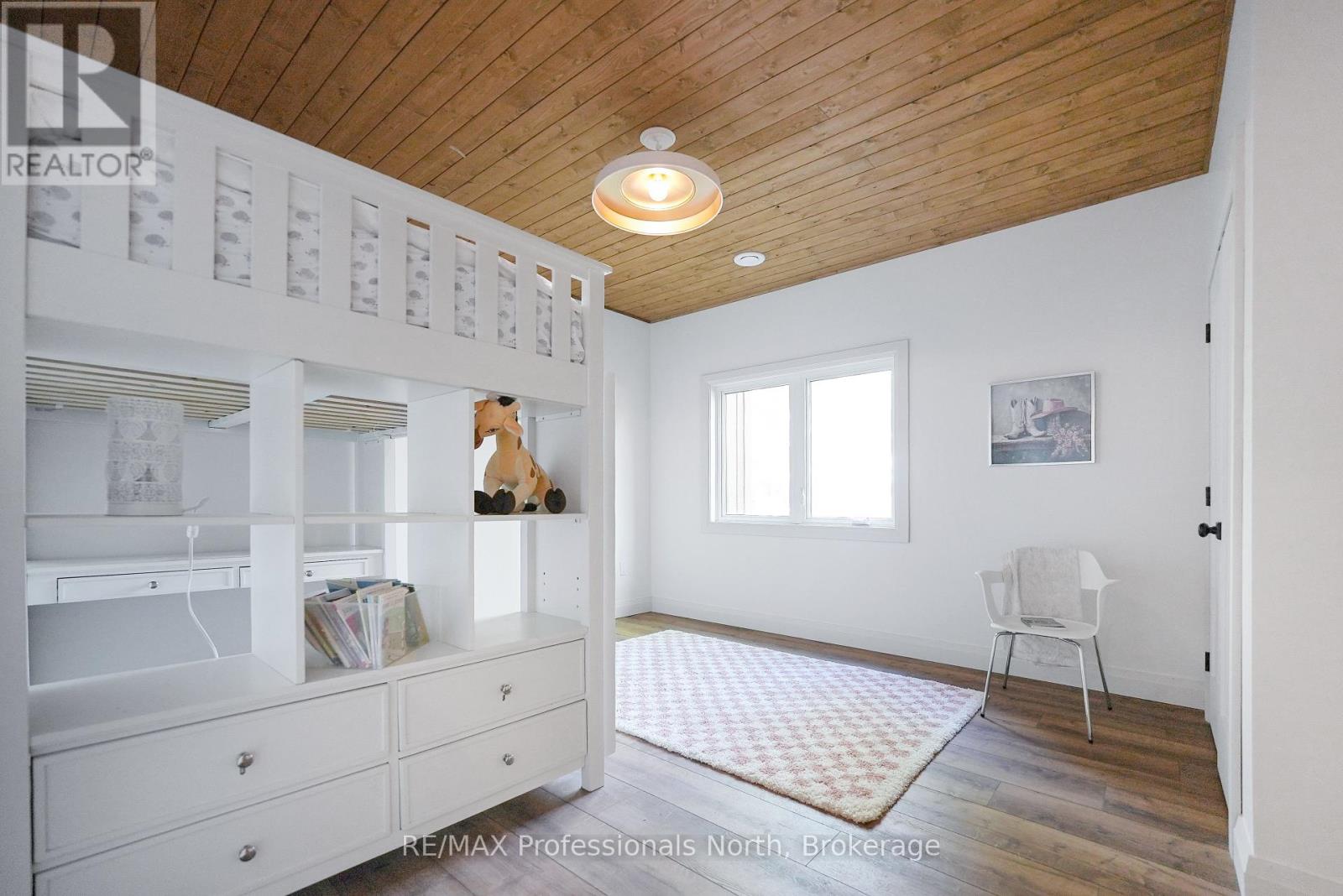 1041 Minaki Lane, Minden Hills (Minden), Ontario  K0M 2K0 - Photo 41 - X12168862