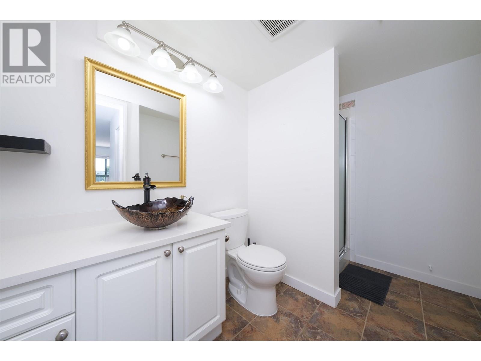 209 223 Mountain Highway, North Vancouver, British Columbia  V7J 3V3 - Photo 14 - R3006220