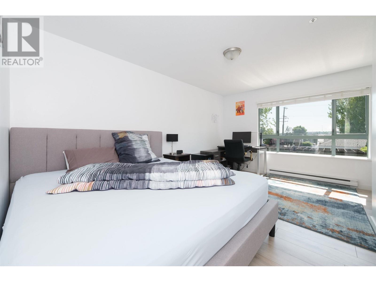 209 223 Mountain Highway, North Vancouver, British Columbia  V7J 3V3 - Photo 8 - R3006220